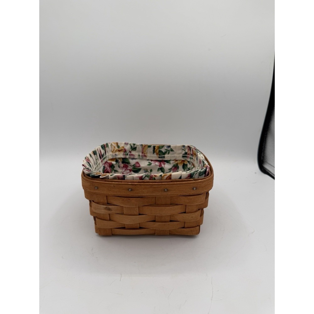 Longaberger 1990 Medium Berry No Handle Basket W/Liner